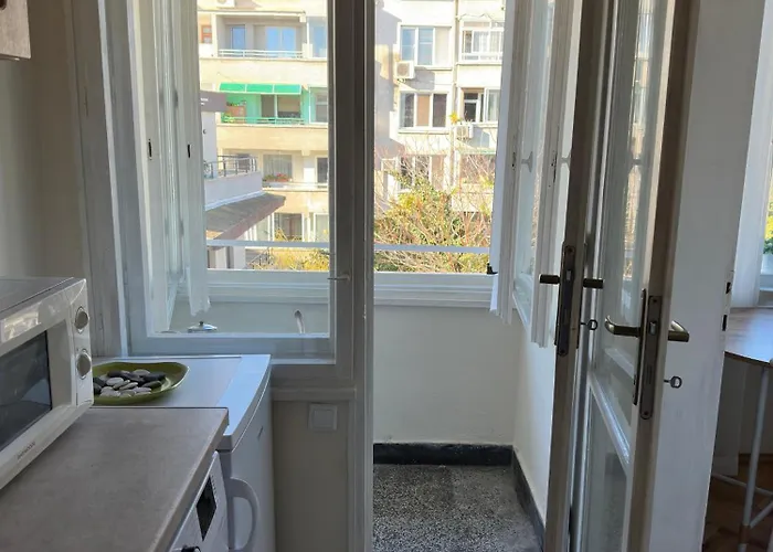 Apartament Something In French